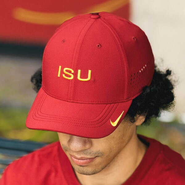 Nike ISU Cardinal FA26 Structured Club Cap front